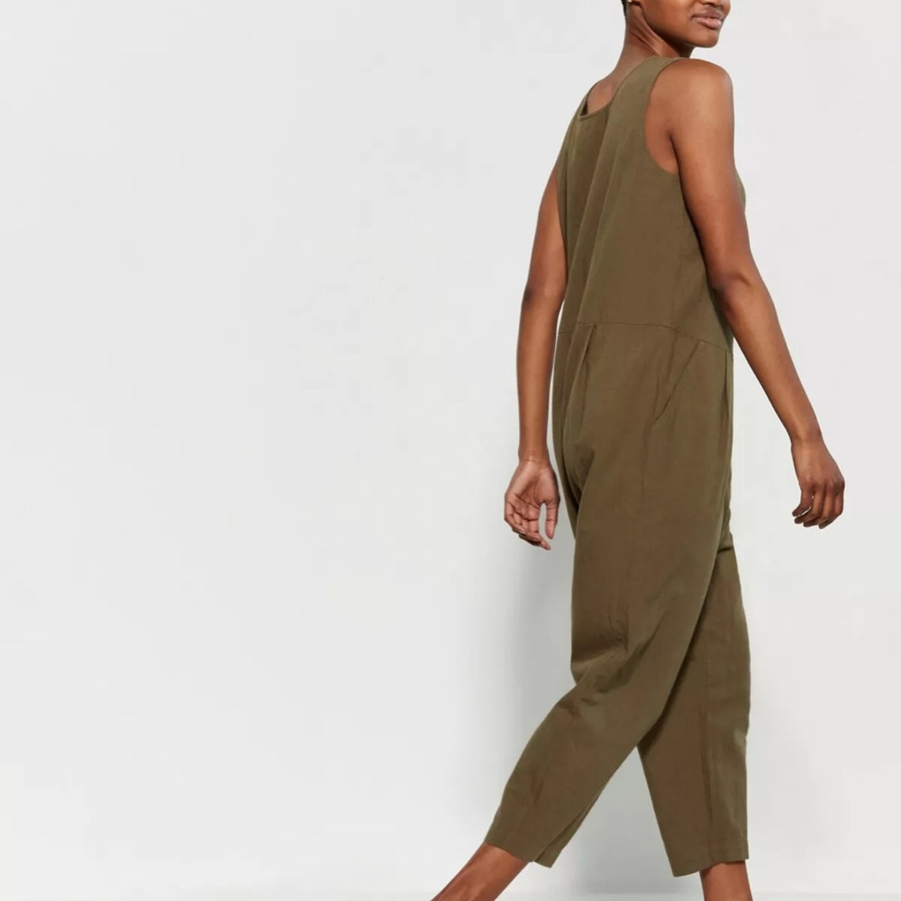 Olive Green Sleeveless Jumpsuit by Forever 21 Sz S